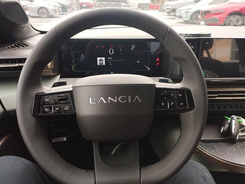 Lancia Ypsilon Ibrida Ibrida 100cv Ypsilon e-DCT se con finanziamento extrasconto 1000 €