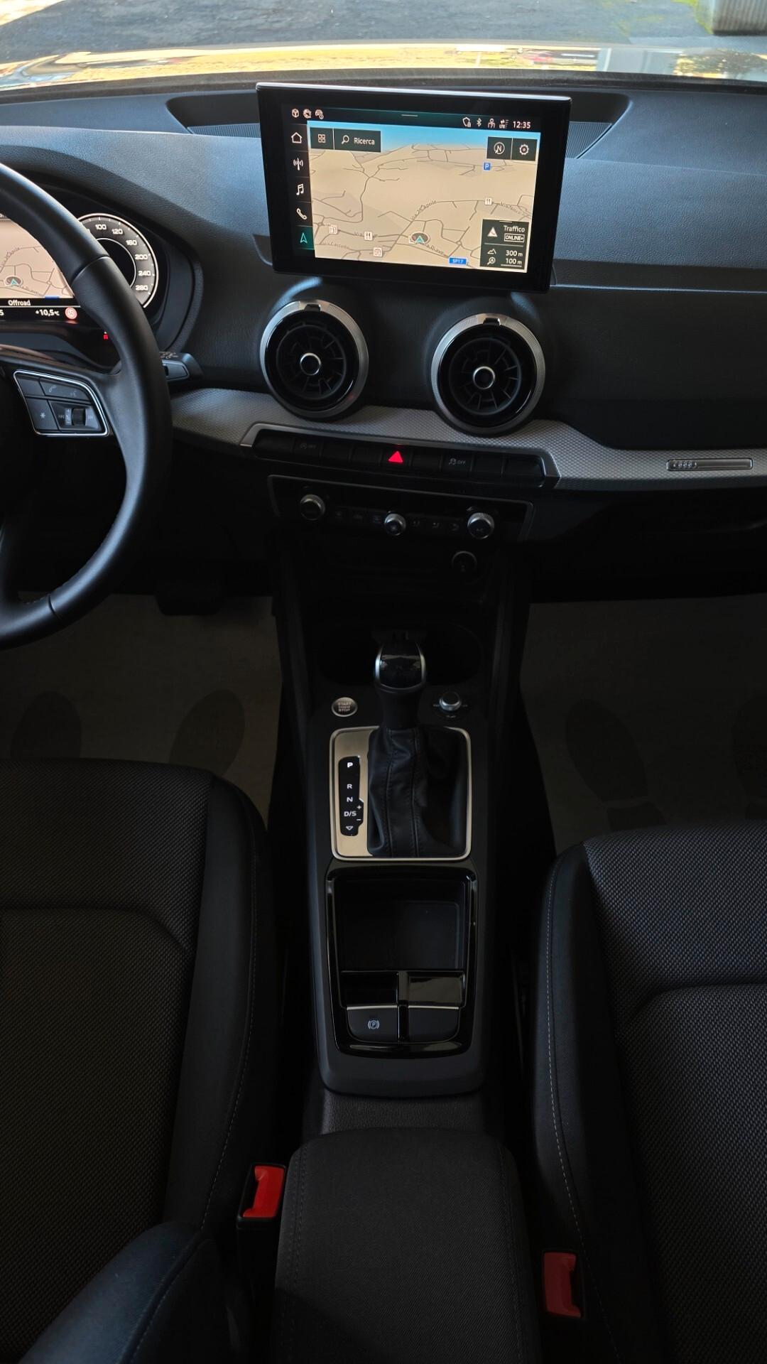 Audi Q2 35 TDI S tronic line Edition