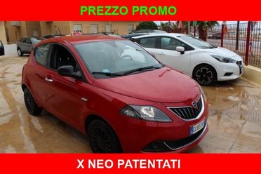 LANCIA Ypsilon 1.0 Hybrid Ecochic ( X NEO PATENTATI)