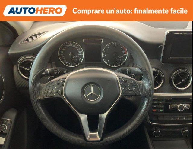 MERCEDES-BENZ GLA 180 CDI Automatic Executive