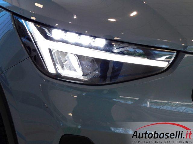VOLVO XC40 T2 Essential