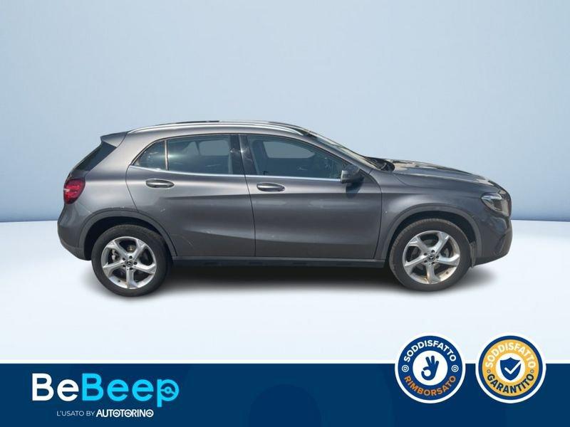 Mercedes-Benz GLA 200 D SPORT 4MATIC AUTO