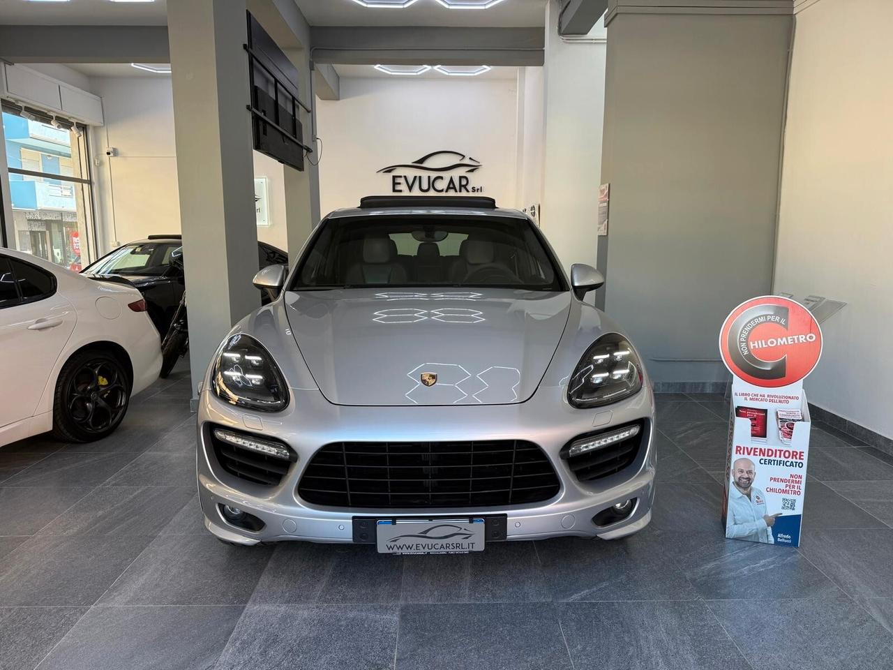 Porsche Cayenne 4.8 GTS