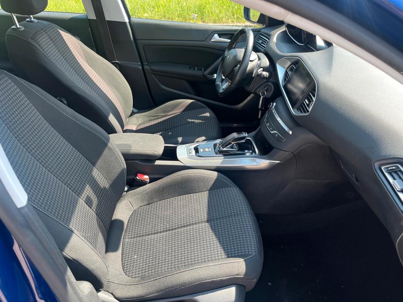 Peugeot 308 BlueHDi 130 S&S EAT6 Active