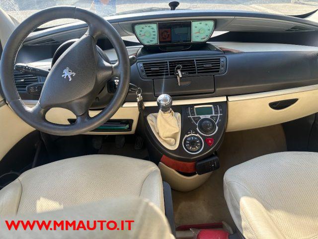 PEUGEOT 807 2.2 HDi FAP SV N1 7 POSTI