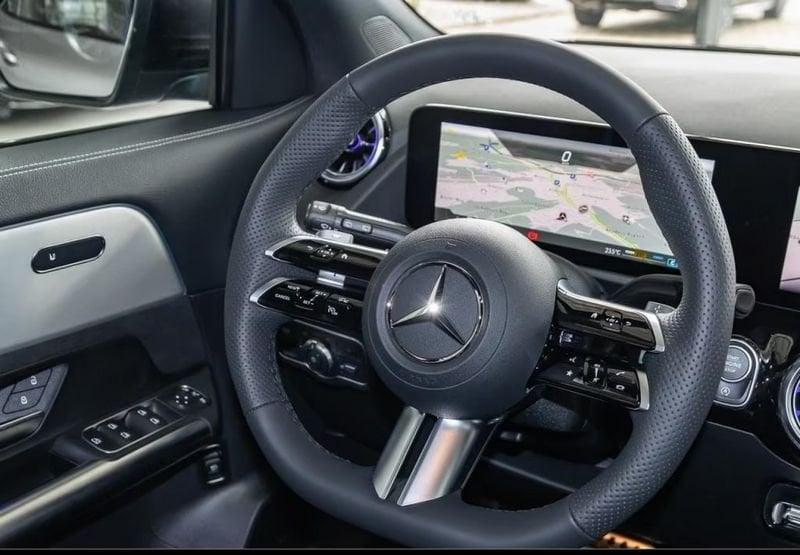 Mercedes-Benz GLA GLA 180 AMG Line ADVANCE PLUS LED CAMERA KEYLESS