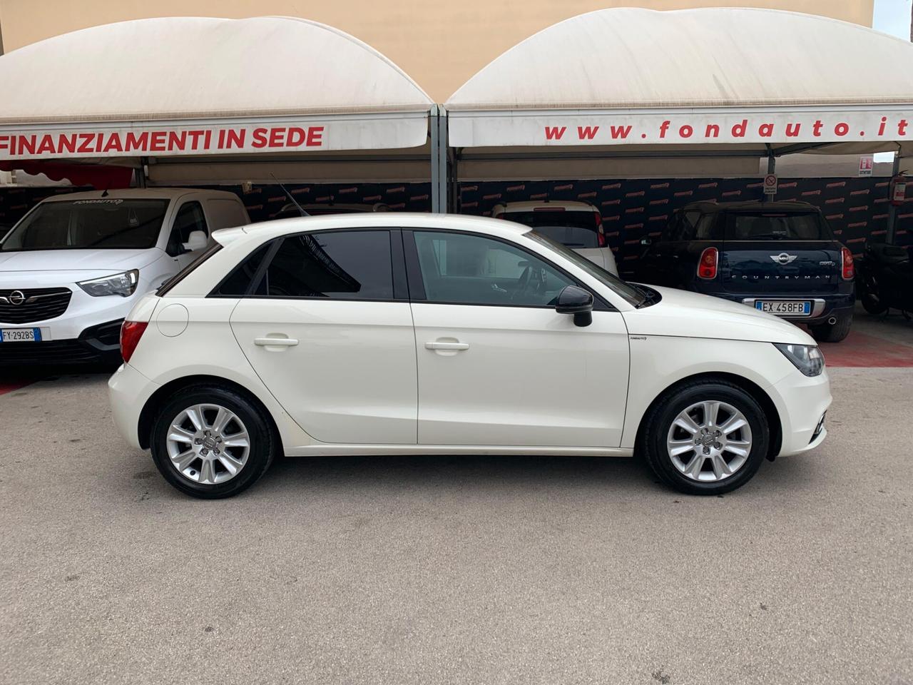 Audi A1 1.6 TDI Attraction
