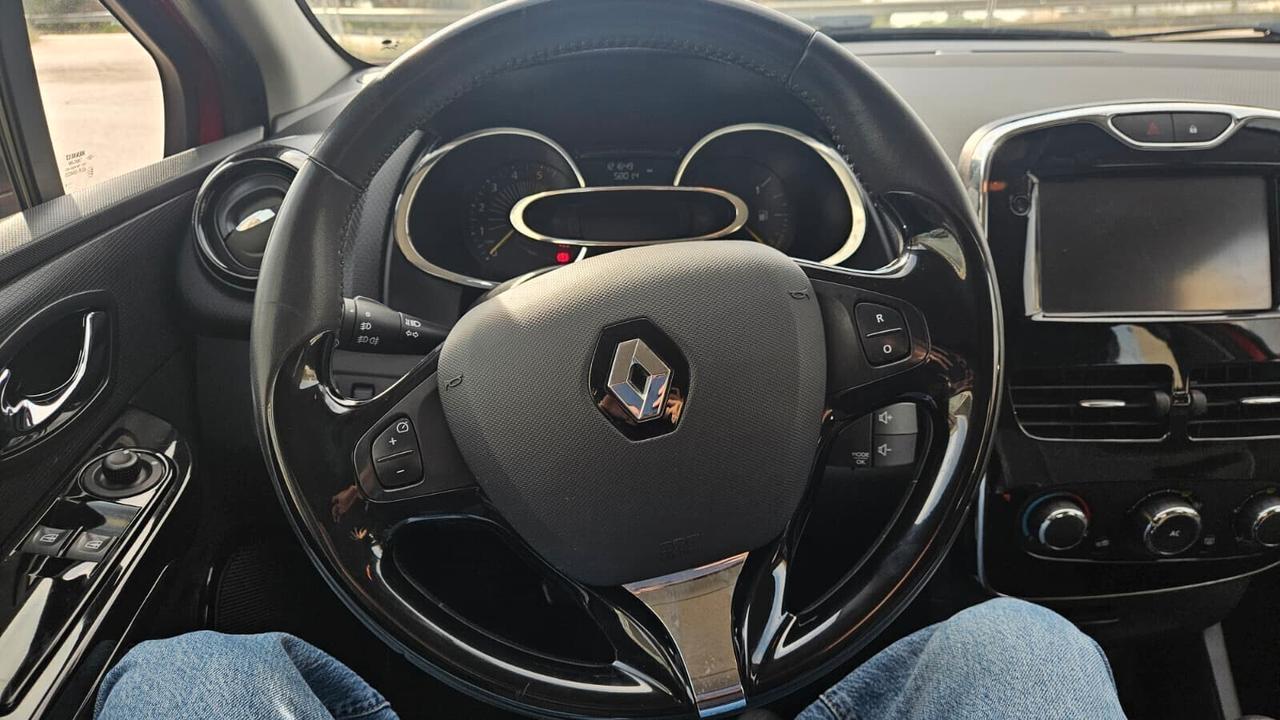 Renault Clio 1.5 dCi Costume National