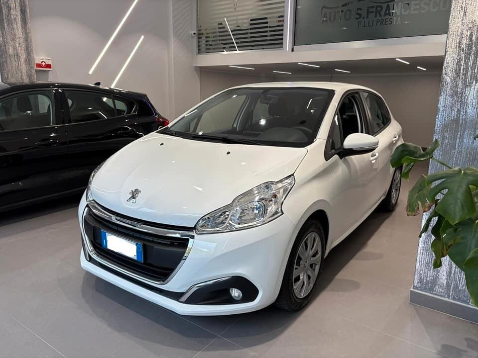 Peugeot 208 1.5 Business 100cv - 2020