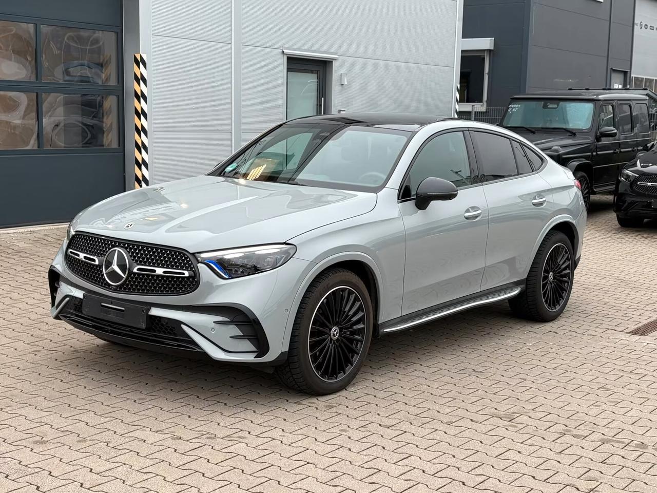 MERCEDES-BENZ*GLC*220d*4MATIC*COUPE*AMG*LINE*ADVANCED*PLUS*BURMESTER*DIGITAL-LIGHT*