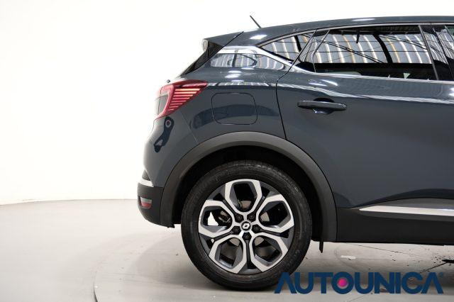 RENAULT Captur FULL HYBRID E-TECH 145 CV INTENS NEOPATENTATI