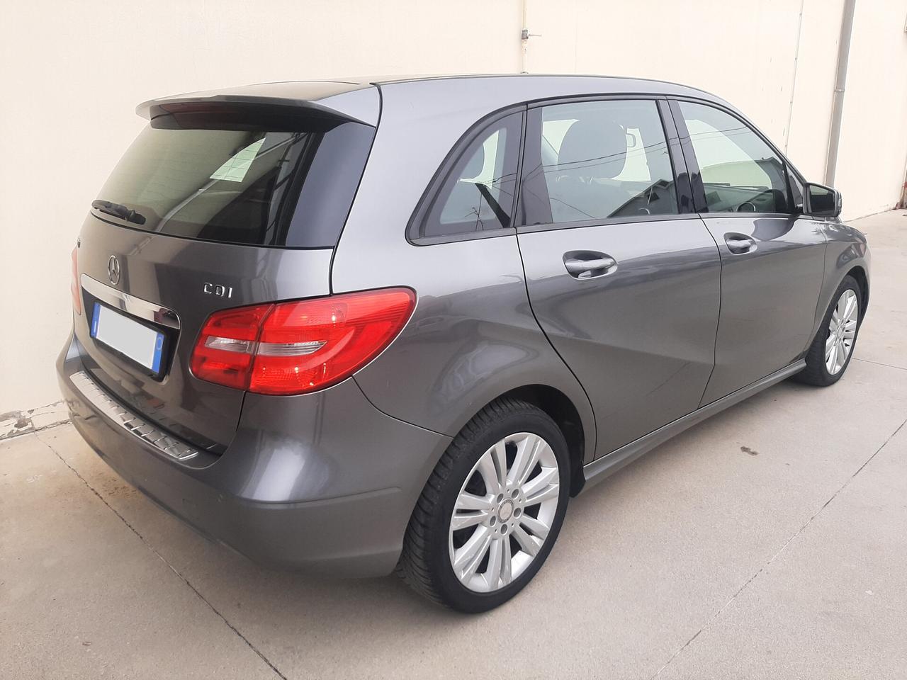 Mercedes B 180 CDI BlueEFFICIENCY Premium Aut.