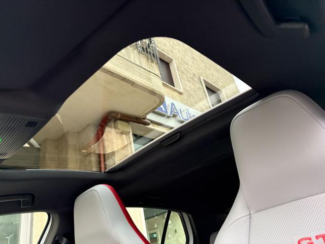 VOLKSWAGEN Golf 2.0 TSI GTI DSG TETTO-LED-PELLE-CERCHI 19''