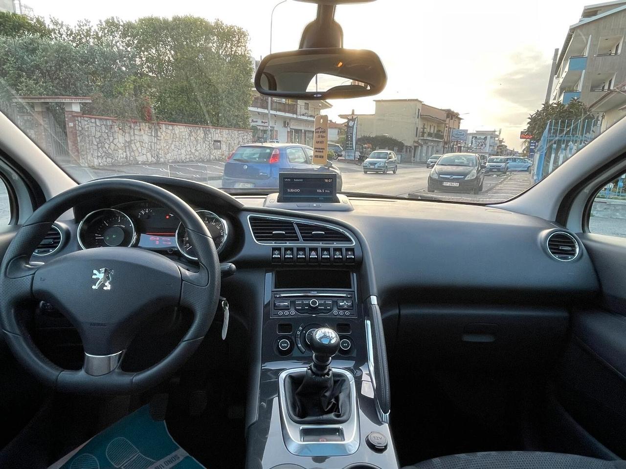 Peugeot 3008 2.0 HDi 150CV Business