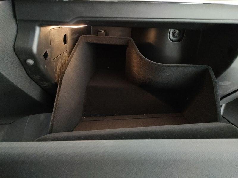 Peugeot 3008 3008 BlueHDi 130 S&S EAT8 Allure Pack