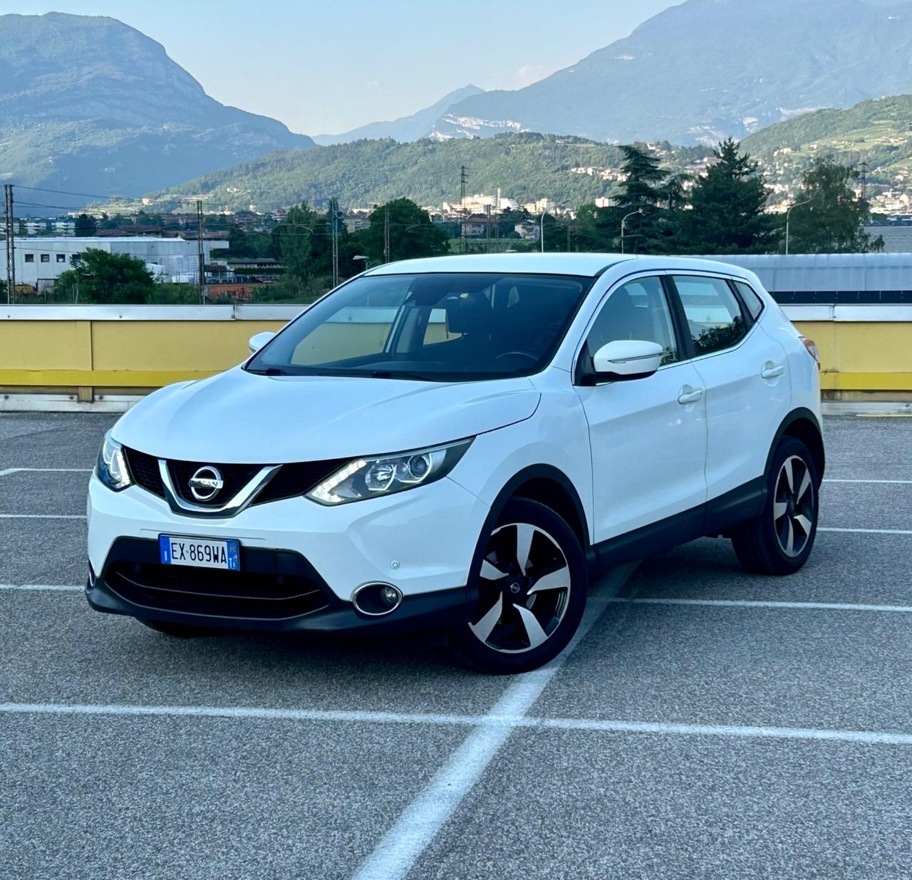 Nissan Qashqai 1.6 dCi 4WD Tekna Neopatentati