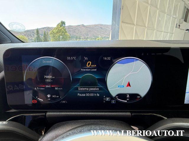 MERCEDES-BENZ GLA 200 d Automatic Sport