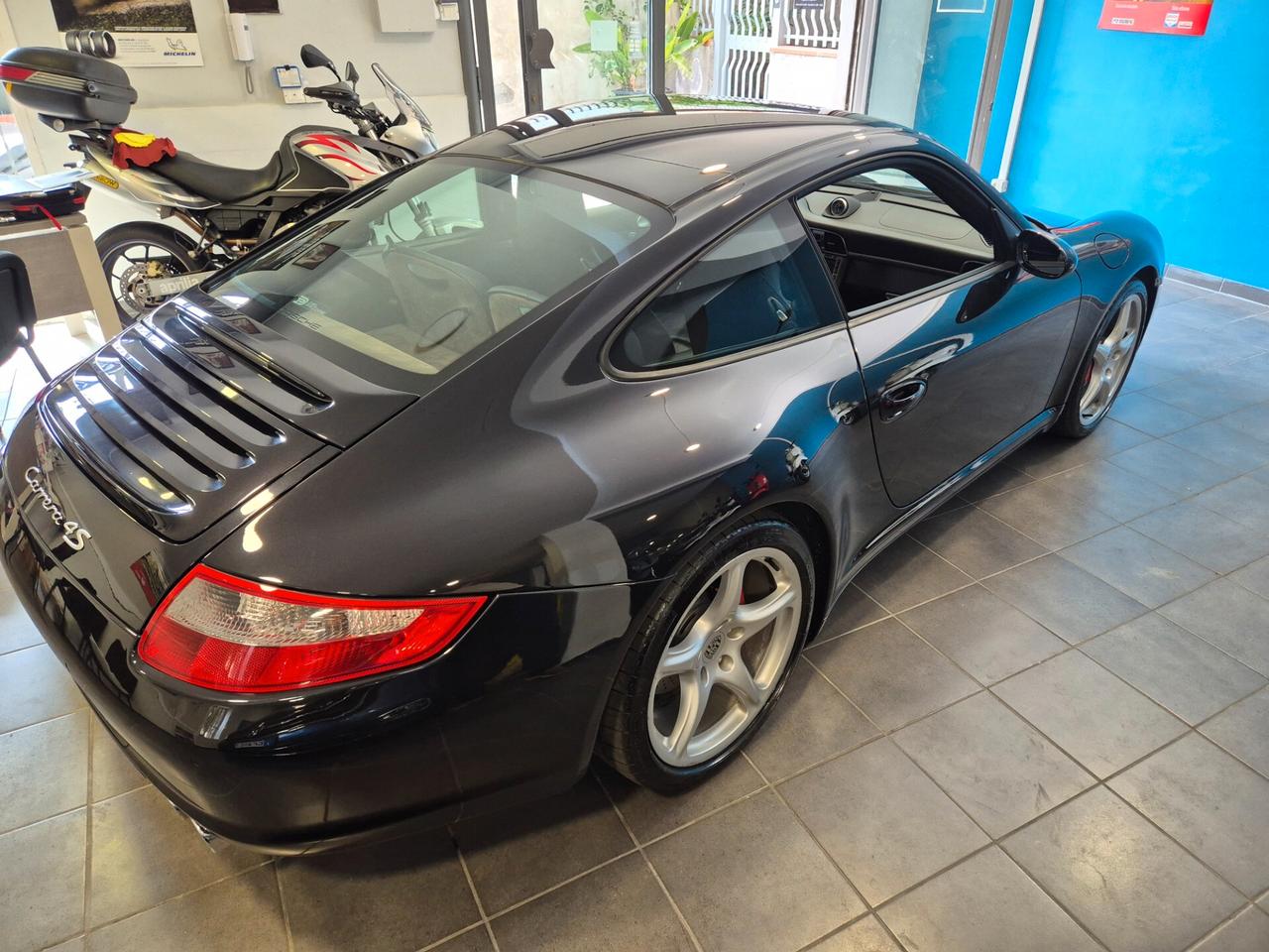 Porsche 911 Carrera 4S Coupé