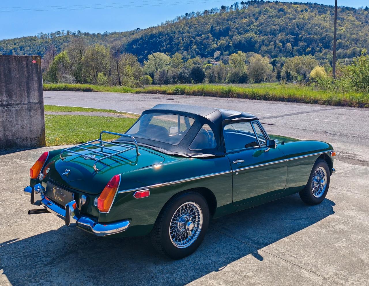 MG B Roadster (RESTAURO TOTALE)