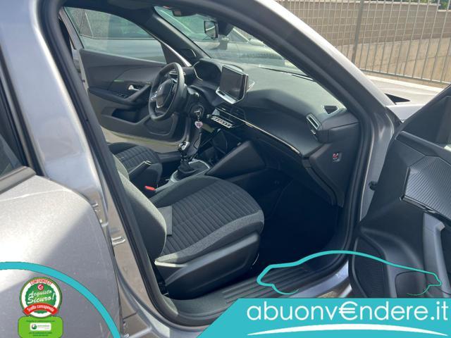PEUGEOT 2008 PureTech 100 S&S Allure