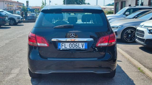 MERCEDES-BENZ B 180 CDI Autom NAVI-PDC-CAMERA