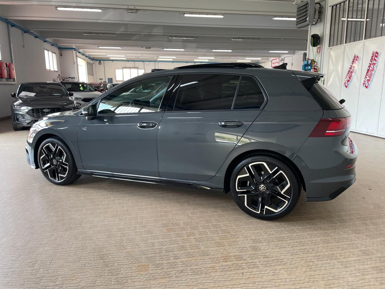 Volkswagen Golf 2.0 TDI 150 CV DSG R-Line Km0 Tetto aprib.