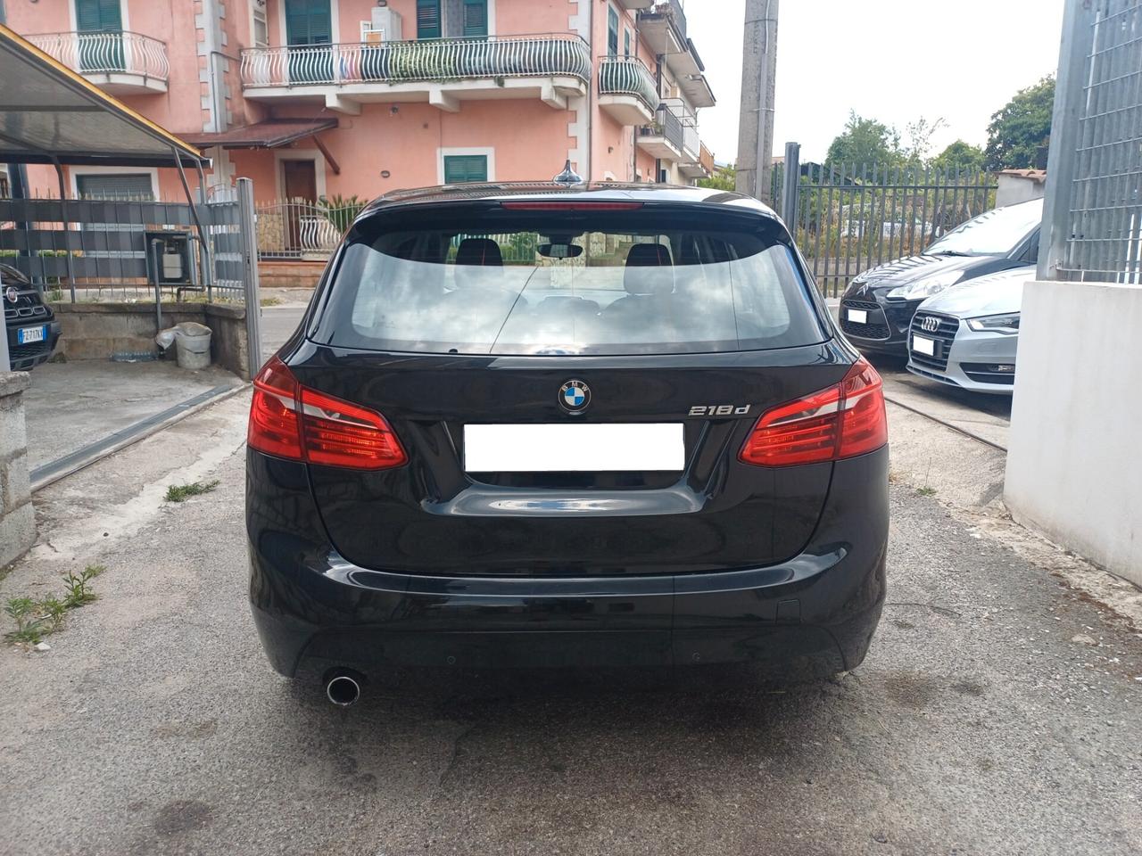 Bmw 2er Active Tourer 218d Luxury