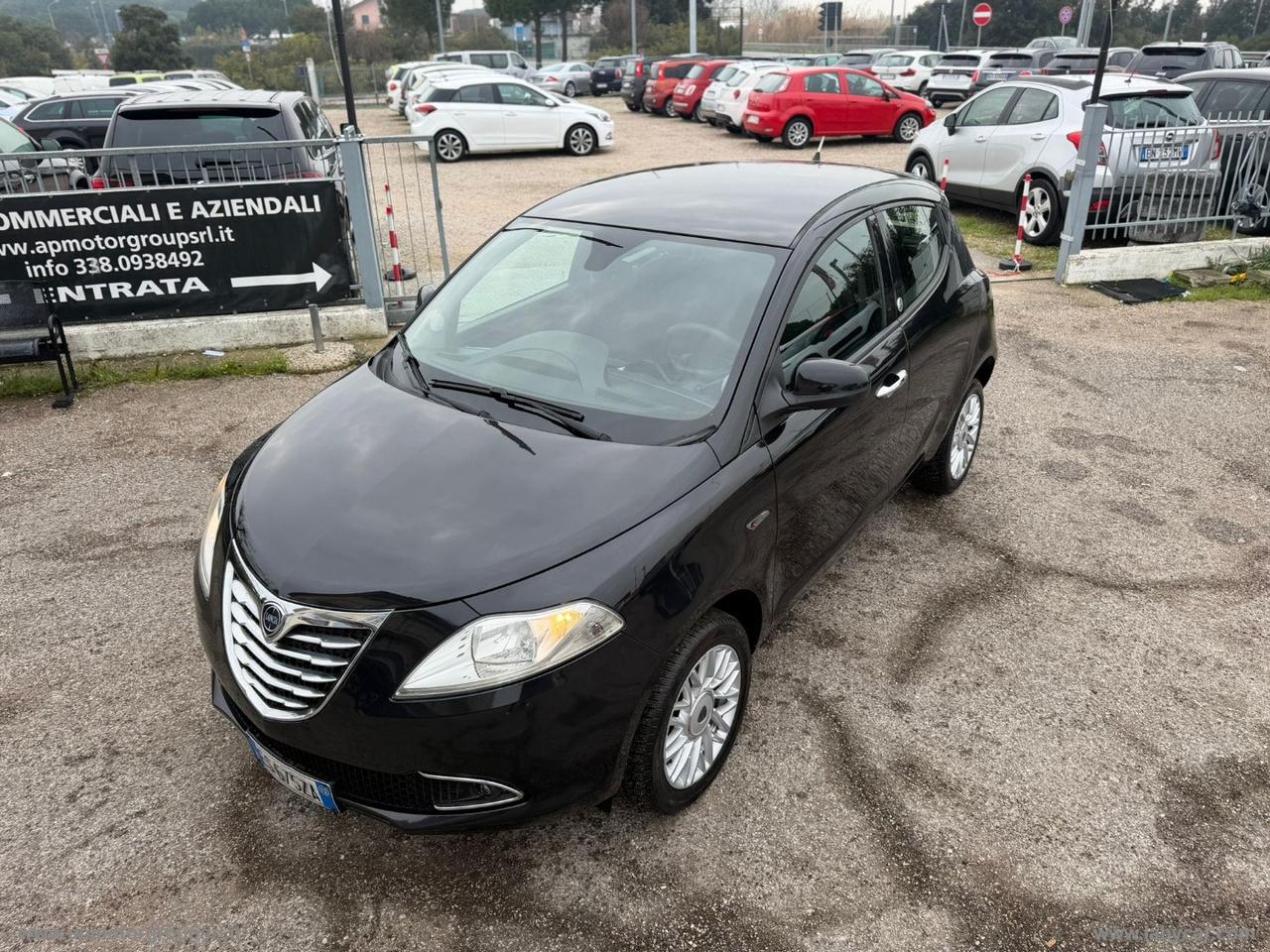 LANCIA Ypsilon 0.9 T.Air 85CV 5p. Met.Ec. Gold