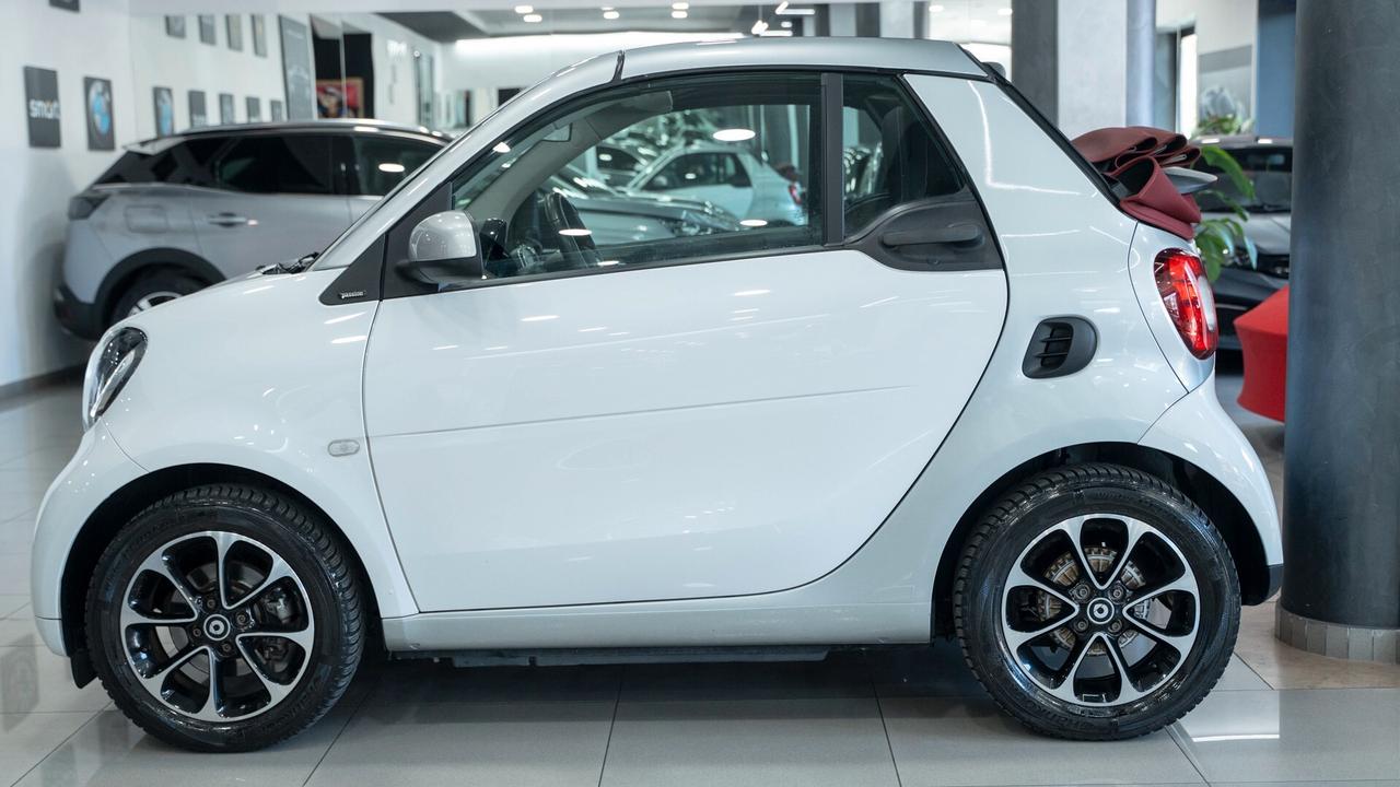 Smart ForTwo CABRIO 0.9 T 90 CV PASSION AUTO NAVI LED FULL OPTIONAL