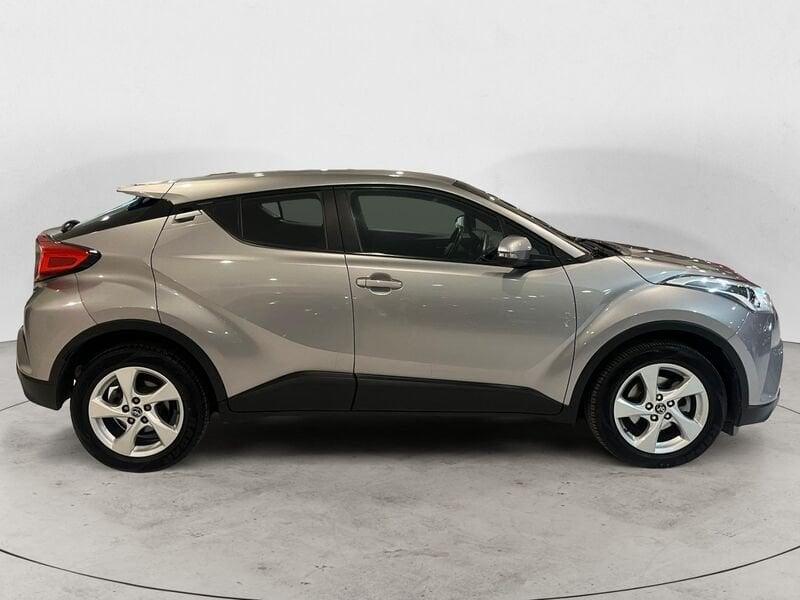 Toyota C-HR C-HR 1.2 Turbo CVT 4WD Active