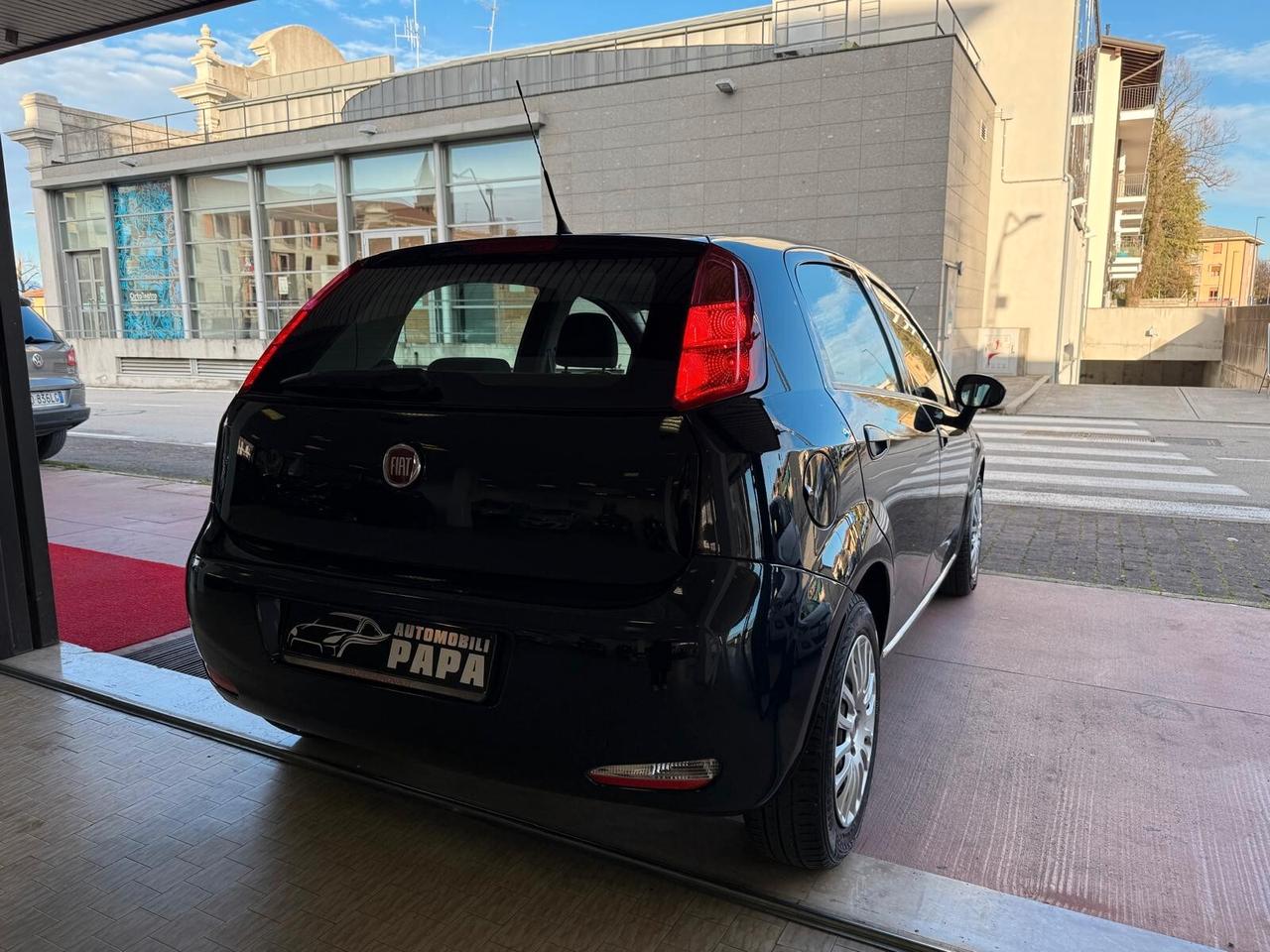 Fiat Punto 1.3 MJT II S&S 95 CV 5 porte Street