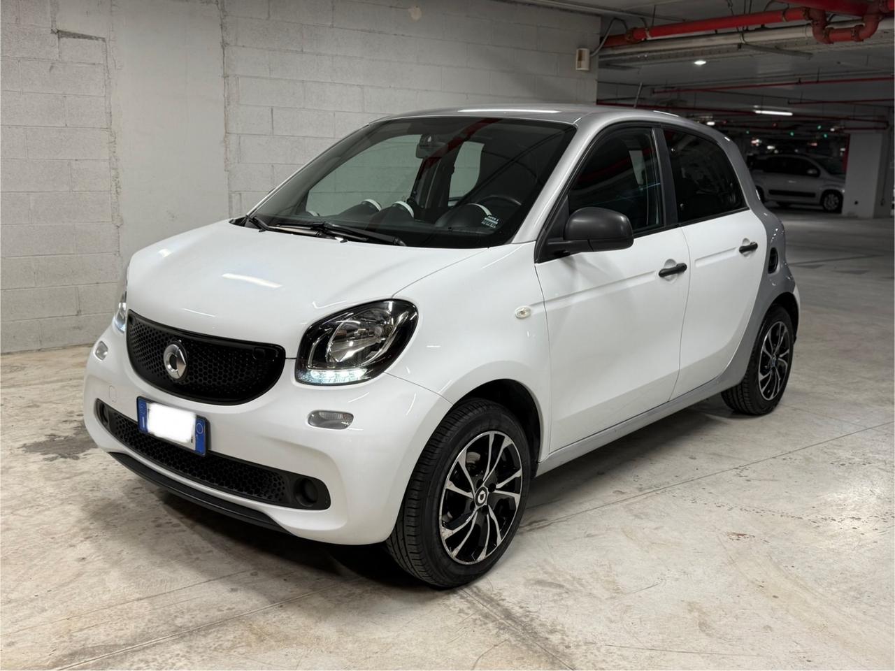 Smart ForFour 70 1.0 Youngster