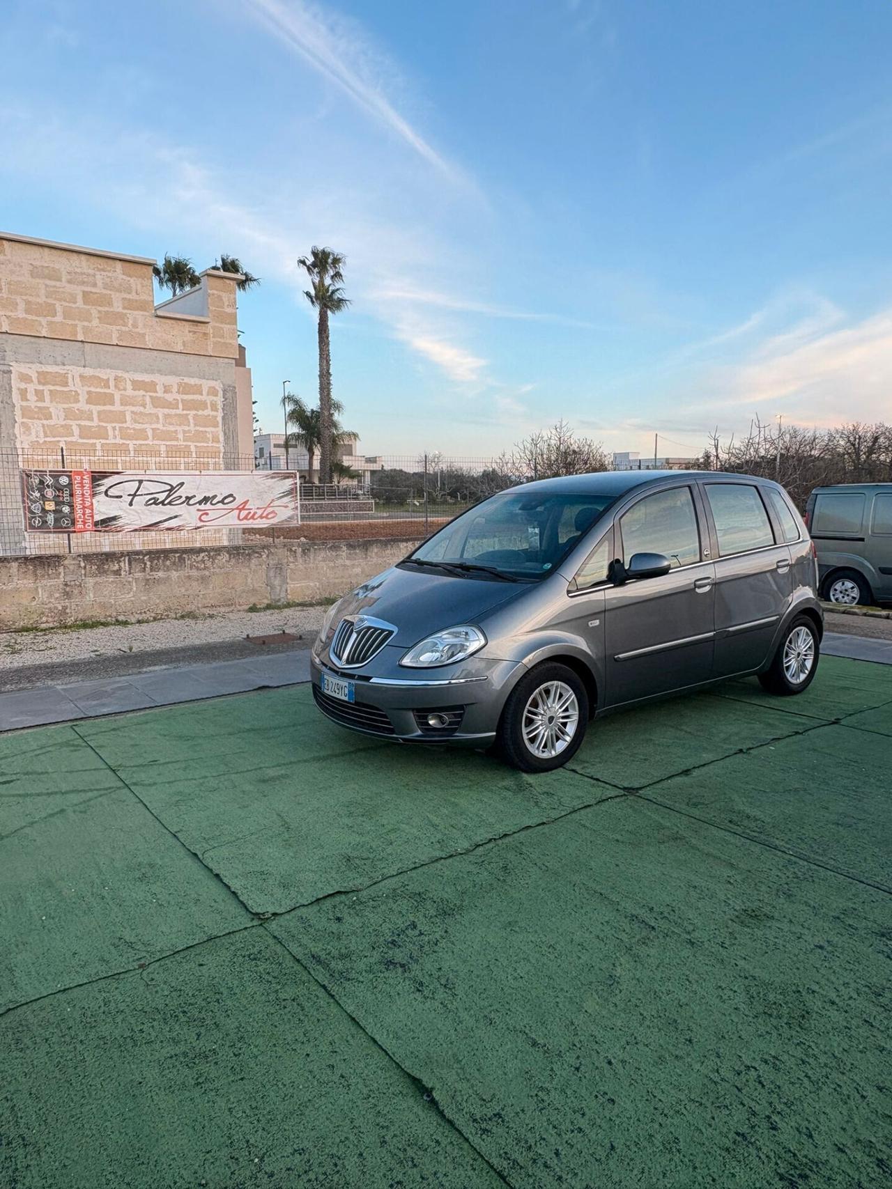 Lancia MUSA 1.4 8V Ecochic (GPL) Platinum