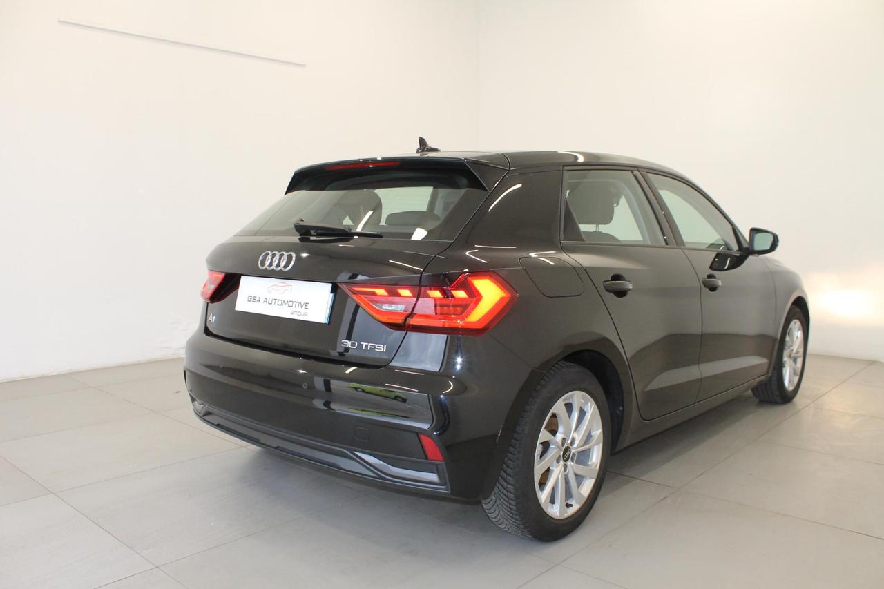 Audi A1 Sportback 30 1.0 Tfsi Ambiente 110 Cv. S-Tronic