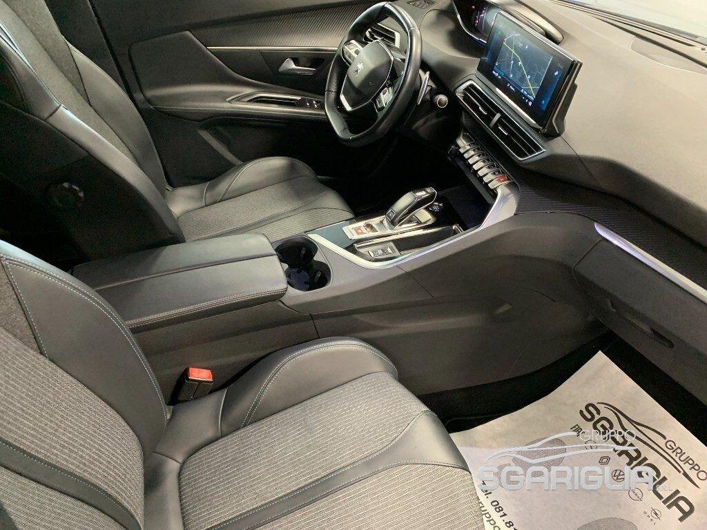 Peugeot 3008 EAT8 Allure Pack Automatico 1.5 BlueHDi
