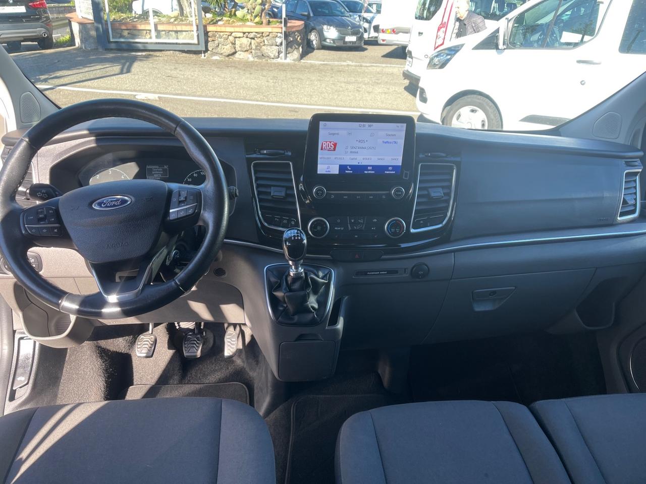 Ford Tourneo Custom 2.0 EcoBlue PL Titanium 8 e 9 posti