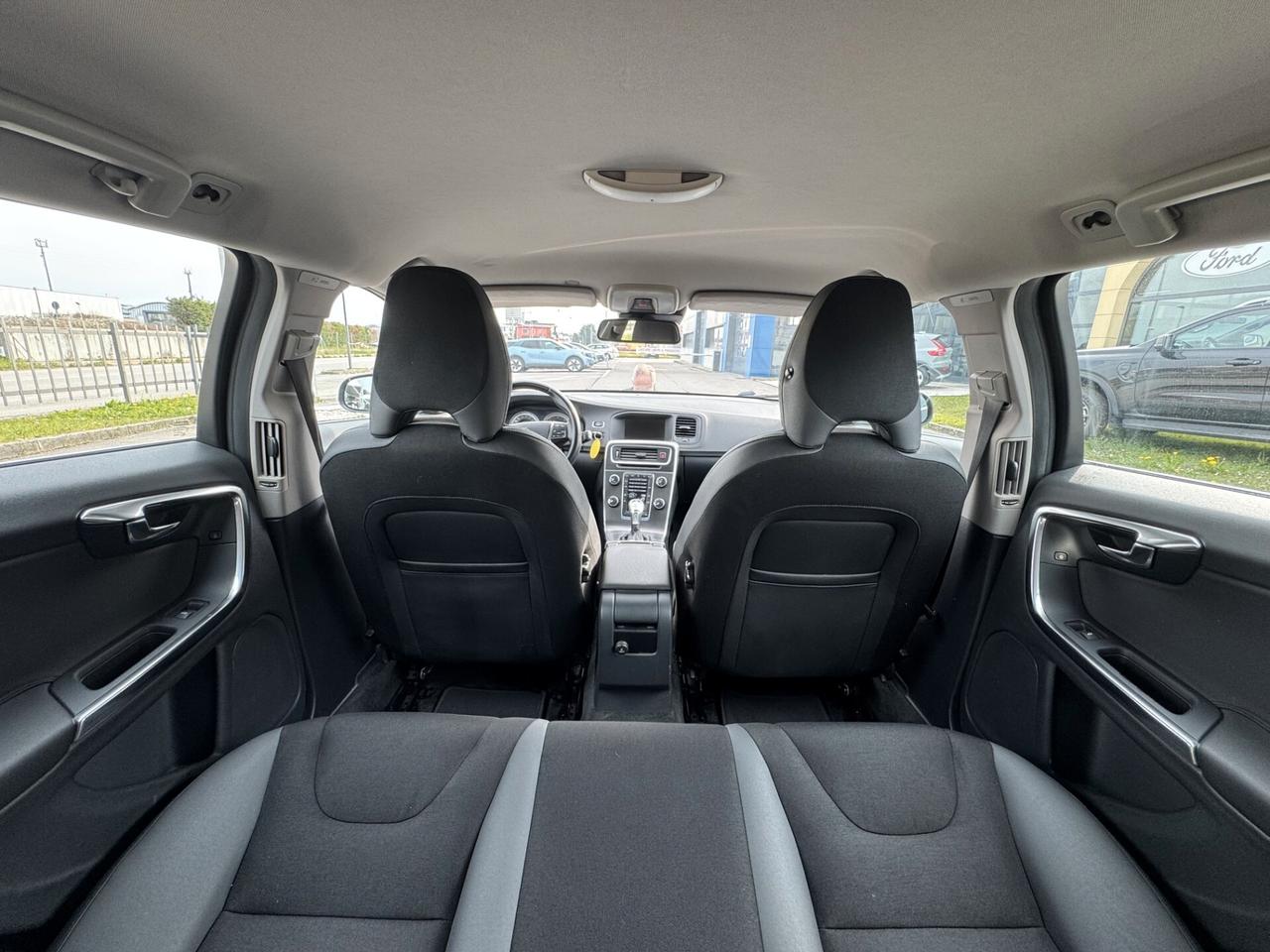 Volvo V60 D3 Geartronic Mom. Dynamic 2.0 TDCi 136CV