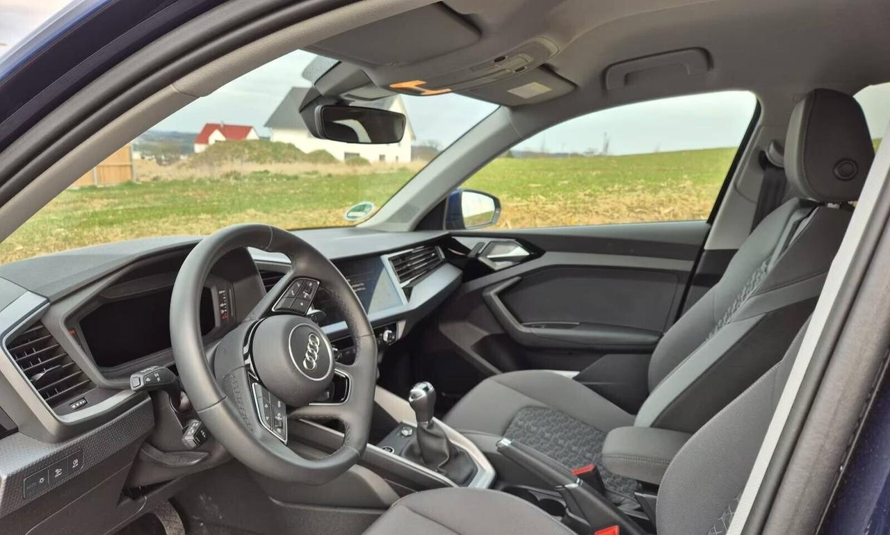 Audi A1 allstreet 30 TFSI Business
