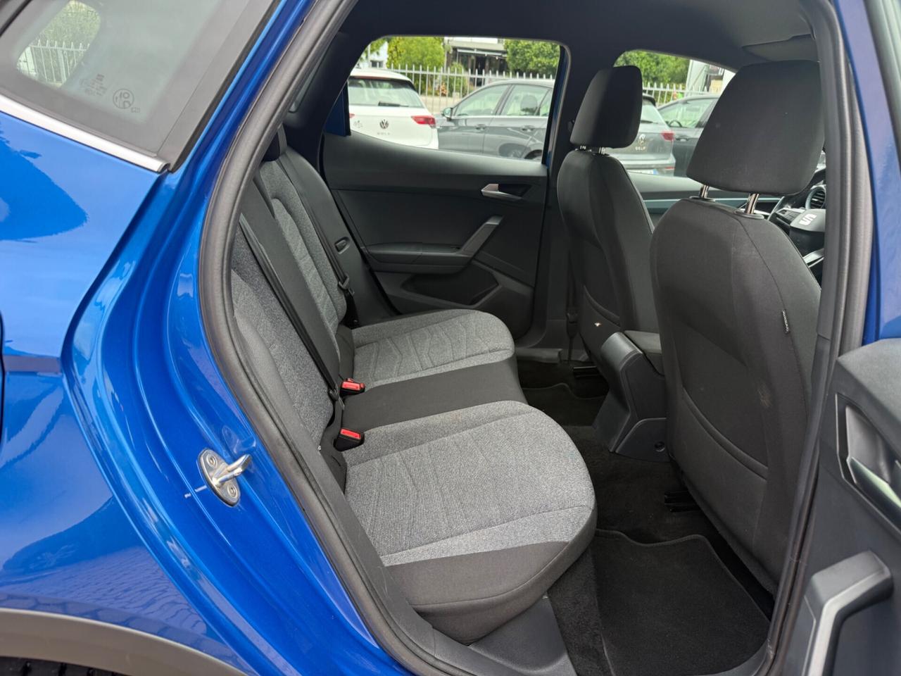 Seat Arona 1.0 EcoTSI 110 CV XPERIENCE OK NEOPATENTATI in arrivo