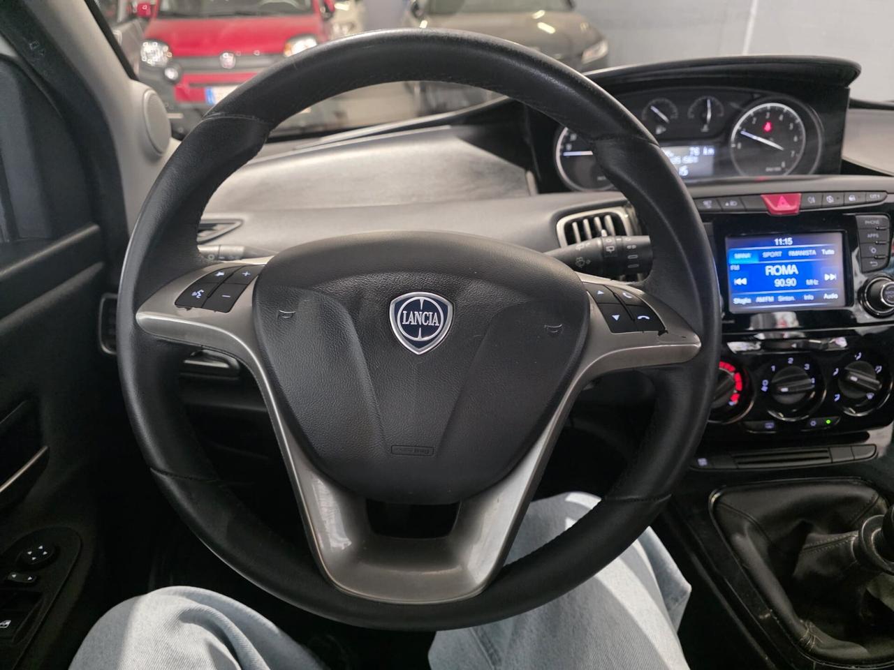 Lancia Ypsilon 1.2 69 CV unico proprietario