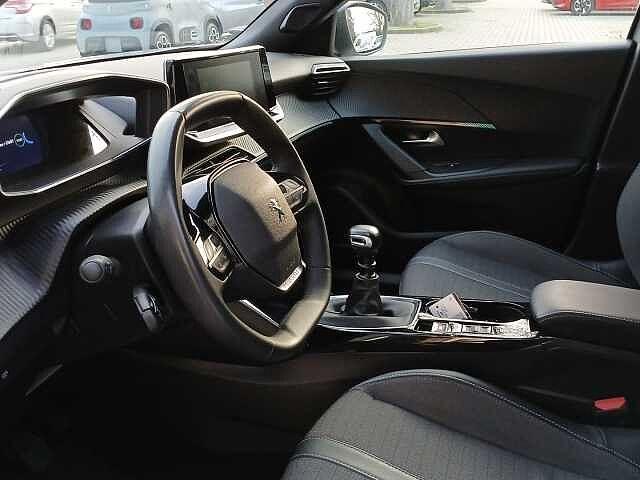 Peugeot 2008 PureTech 100 S&S Allure Pack