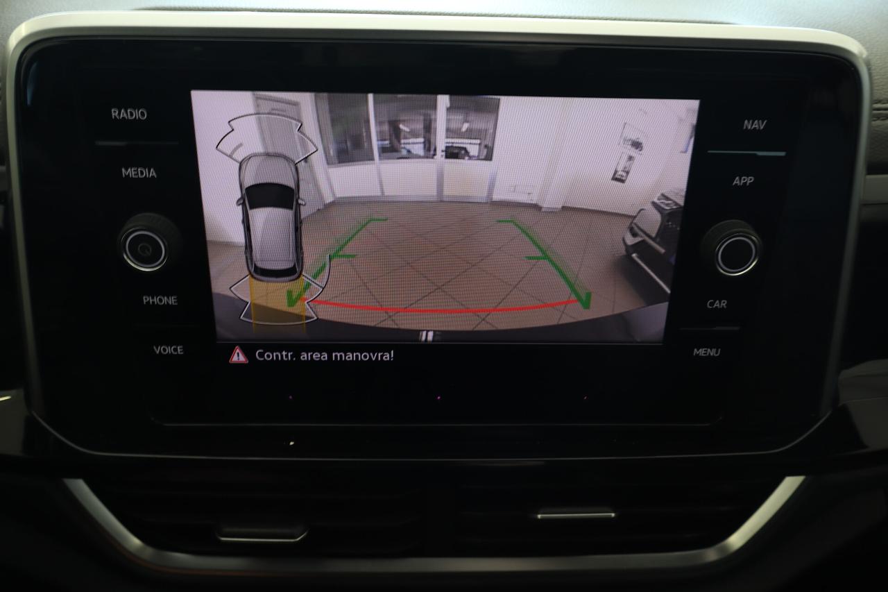 VOLKSWAGEN T-ROC 1.0 TSI 110 CV R-LINE - CONDIZIONI ECCELLENTI