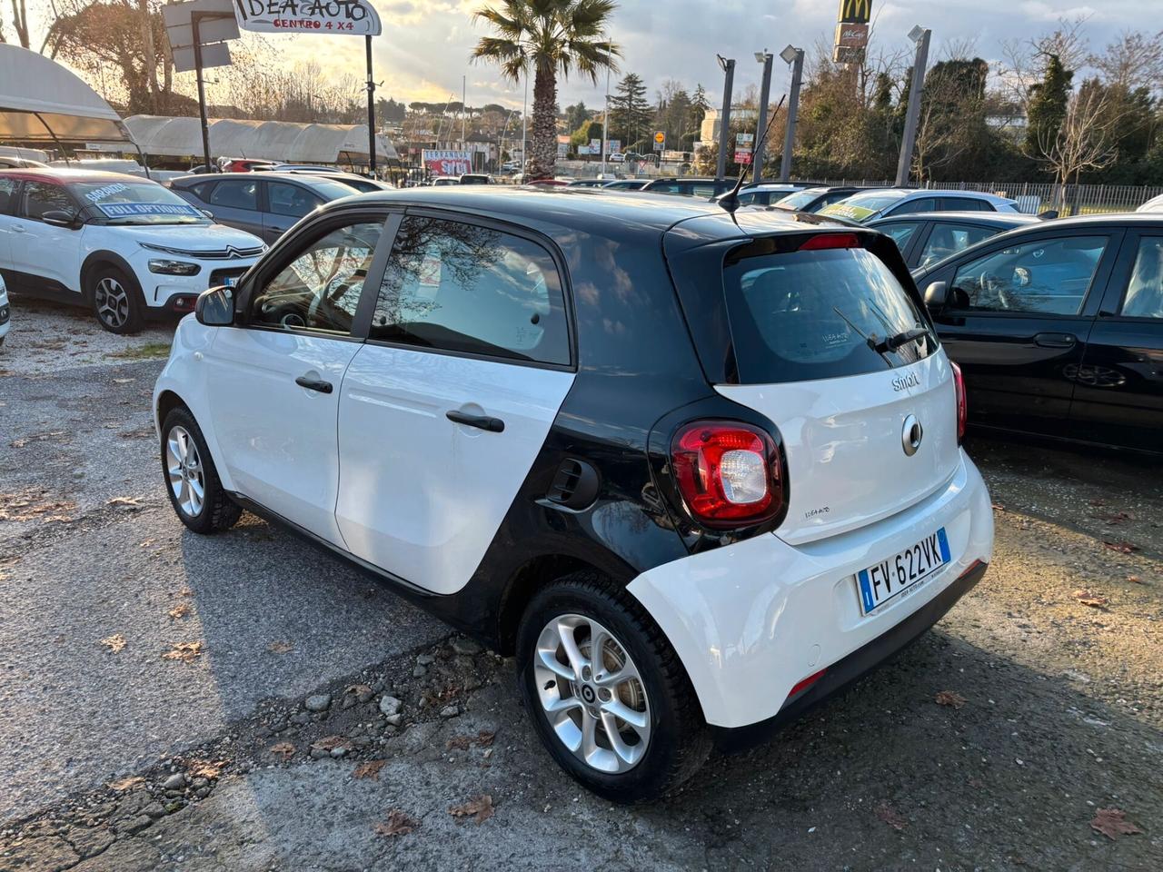 Smart ForFour 70 1.0 Youngster