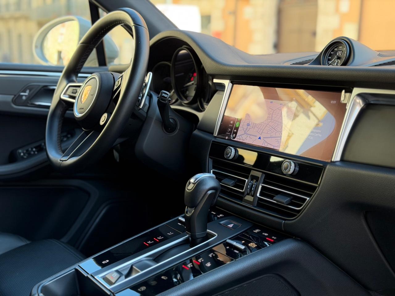 Porsche Macan 2.0 265 CV TURBO PDK GESSO SPORT CHRONO