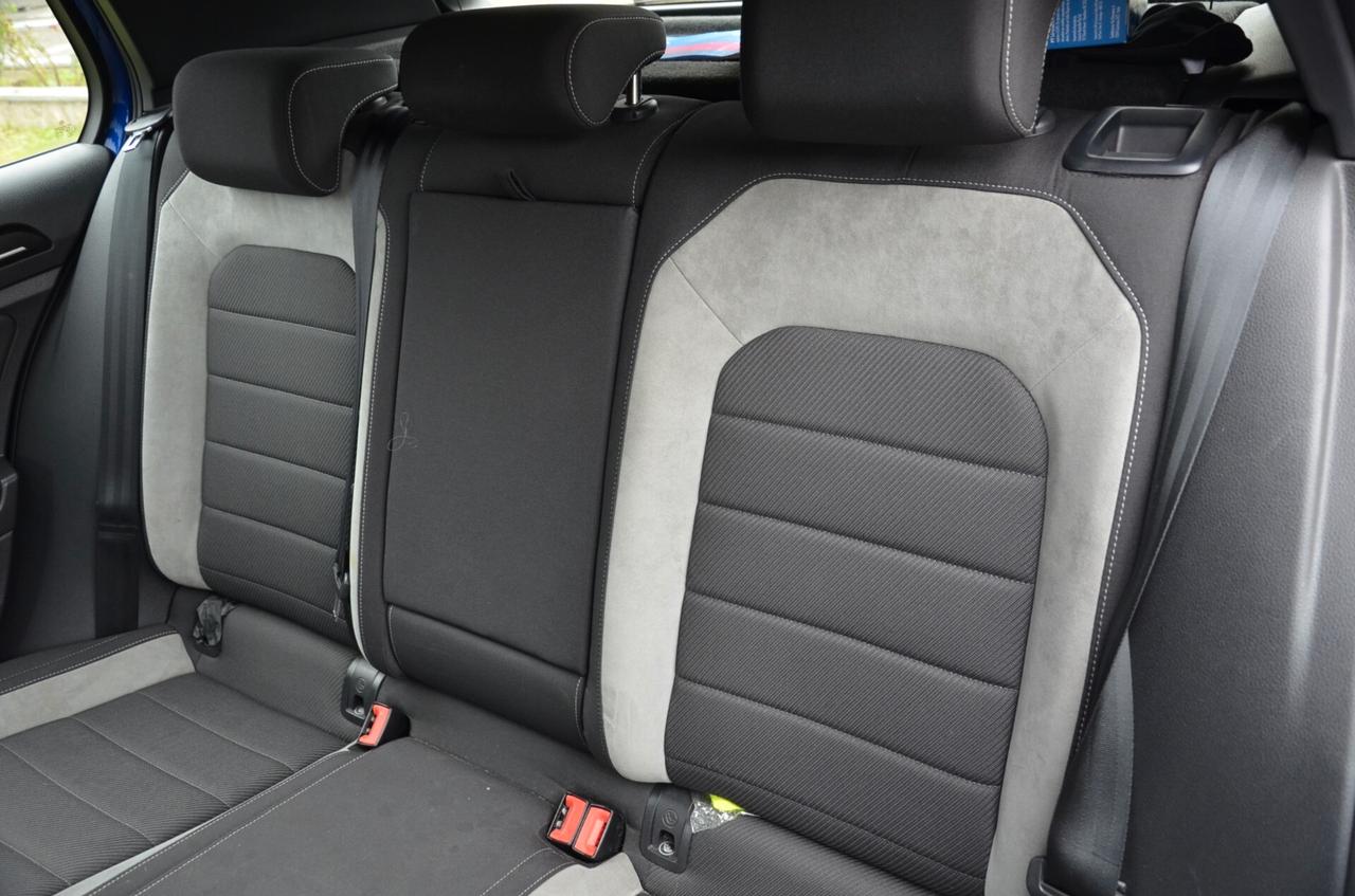 VOLKSWAGEN GOLF R 5p 2.0 TSI 4MOTION 300cv DSG, TETTO, HI-FI DYNAUDIO, UFF ITALIANA, EURO 6B, PERMUTE