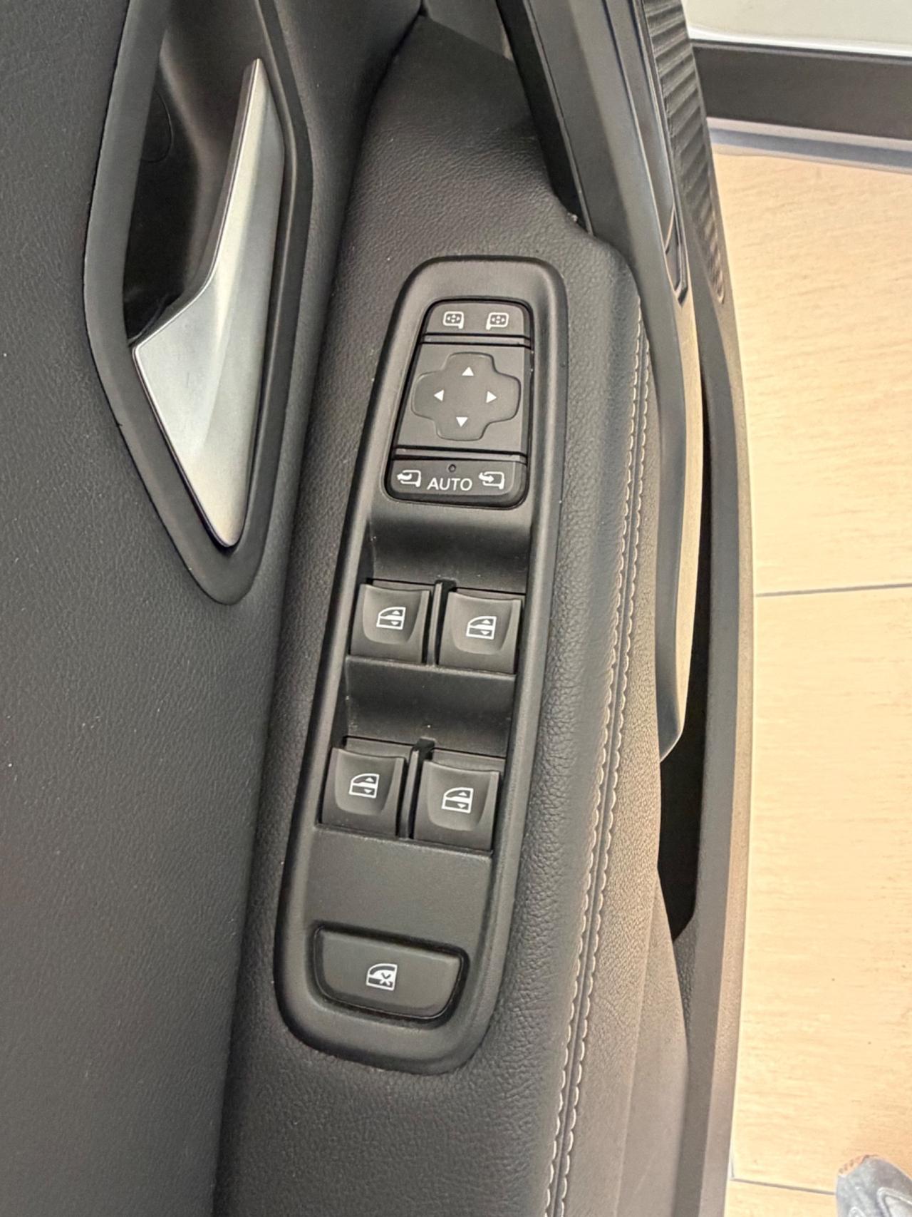 Dacia Duster 1.0 TCe GPL 4x2 Prestige Up