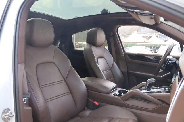 PORSCHE Cayenne Coupé 3.0 V6 Platinum Edition IVA ESPOSTA