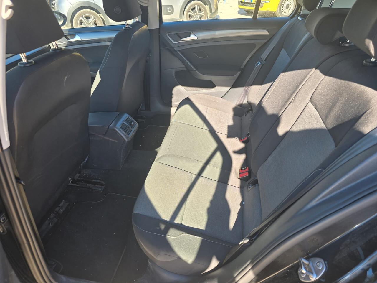 Volkswagen Golf 1.6 TDI 5p. Trendline BlueMotion Technology