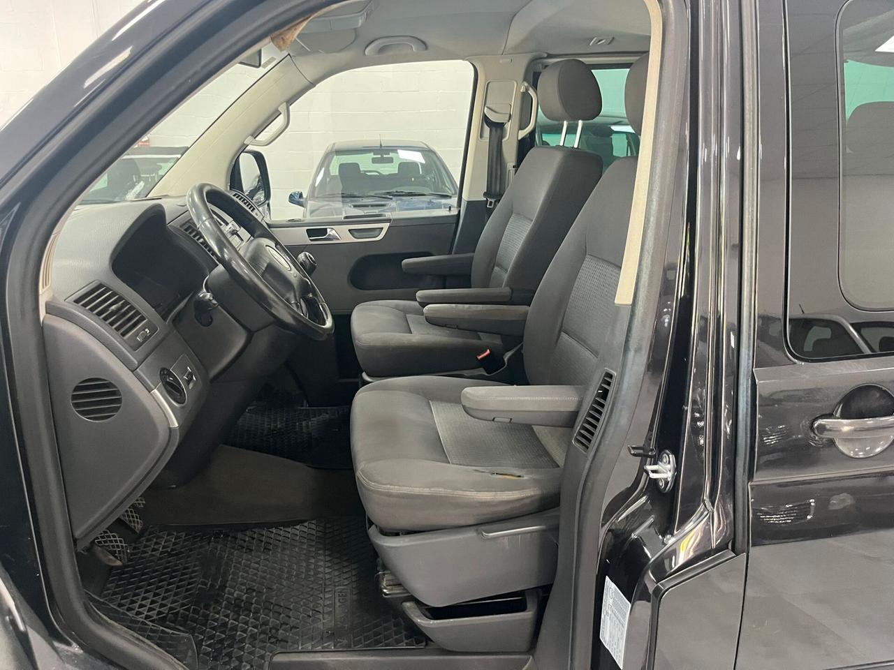 Volkswagen Multivan 2.5 TDI/130CV Highline