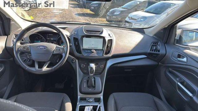 FORD Kuga 1.5 TDCi 120CV AUTOM S&S Business TG : FR704FJ